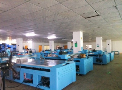 uv平板木地板打印机的厂家规模最大_印刷机械/广告机械栏目